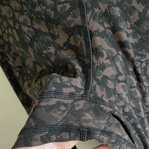 Lululemon set - Black and Brown Leggings & Sports Bra - Picture 15 of 15